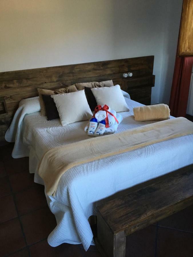 Las Estrebedes Casa Rural Guest House Caminomorisco Ngoại thất bức ảnh