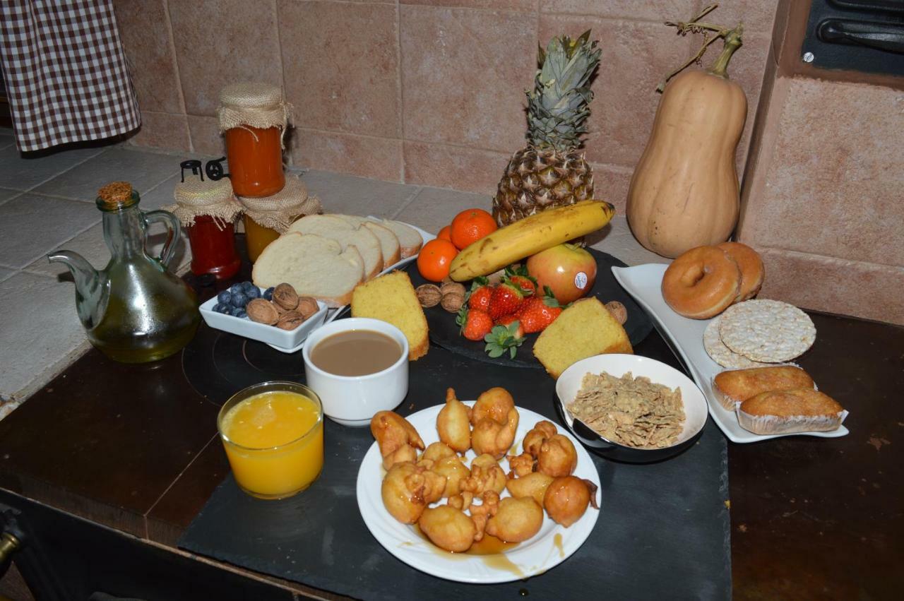 Las Estrebedes Casa Rural Guest House Caminomorisco Ngoại thất bức ảnh