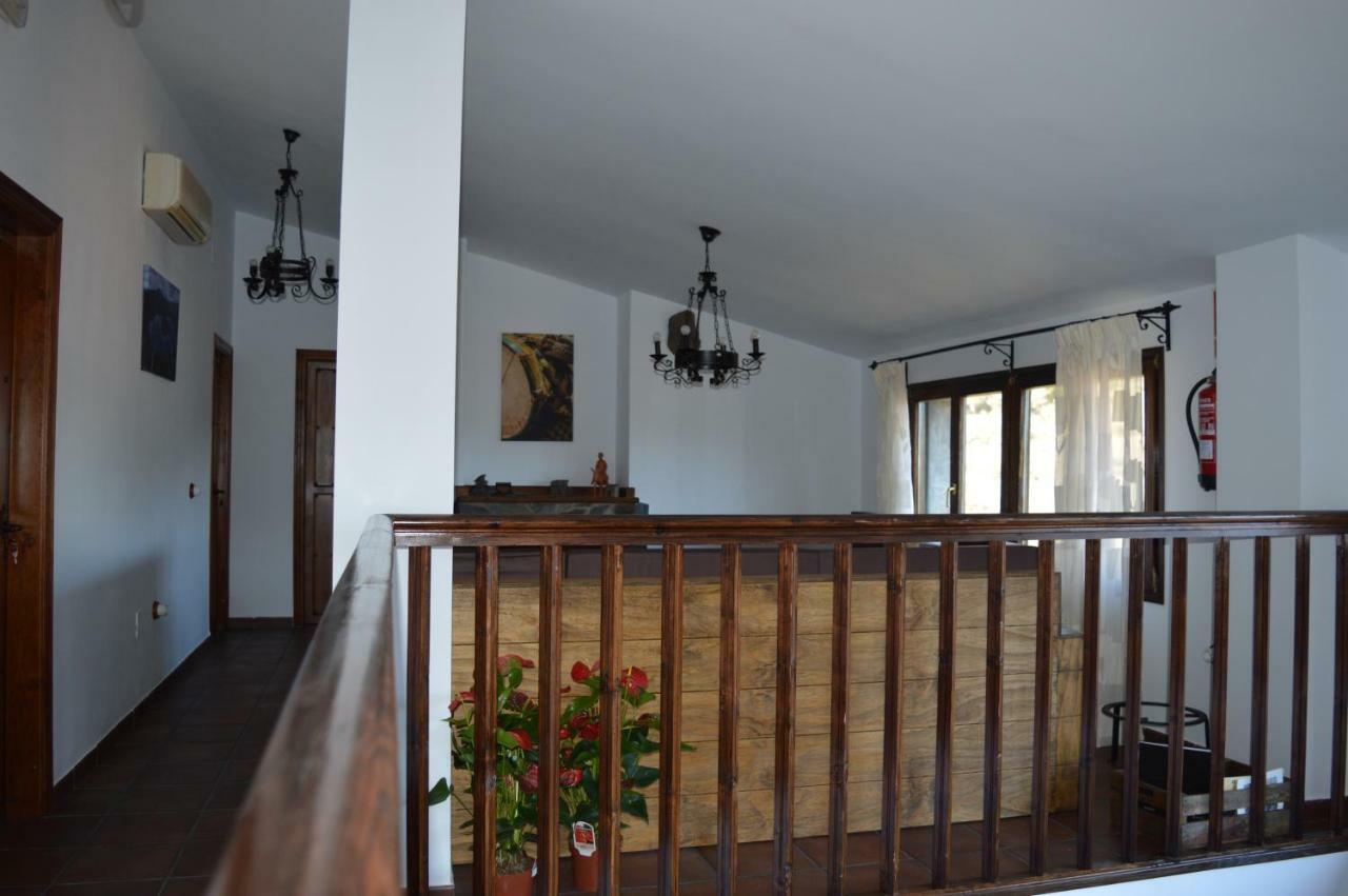 Las Estrebedes Casa Rural Guest House Caminomorisco Ngoại thất bức ảnh